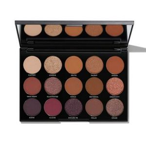 15N NIGHT MASTER EYESHADOW PALETTE